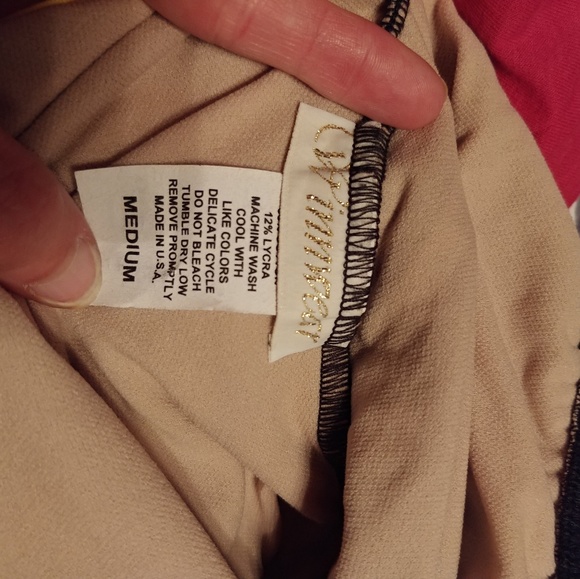 Women's swim top - Picture 1 of 2